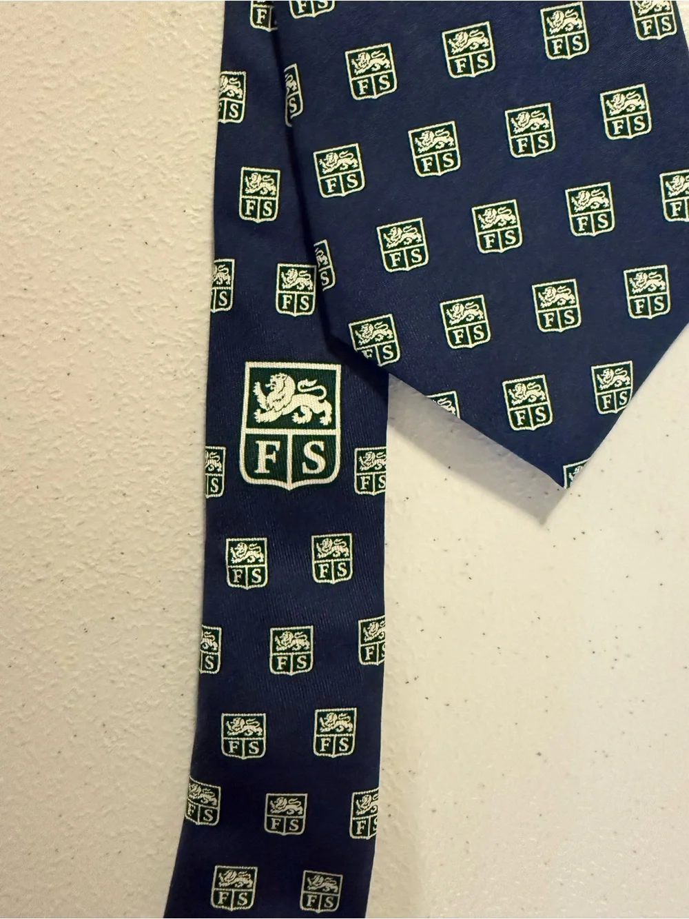 Vineyard Vines Custom Collection Silk Necktie USA Designer Geometric Blue FS